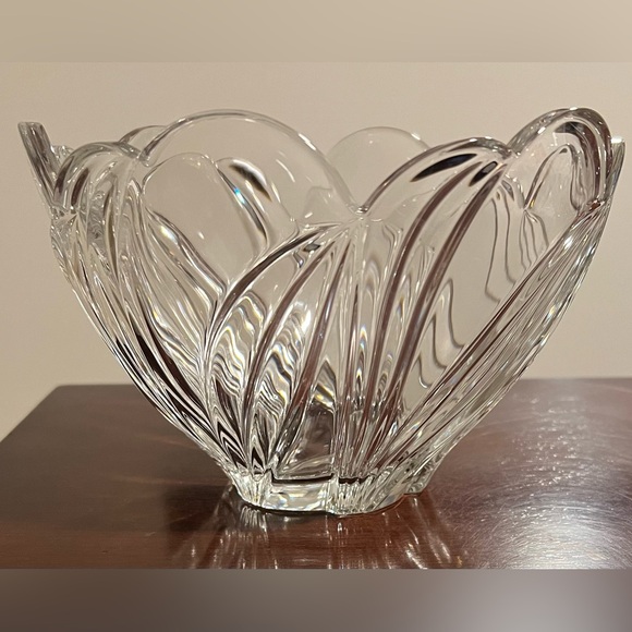 Lenox Arctic Bloom Crystal Bowl - Picture 1 of 5